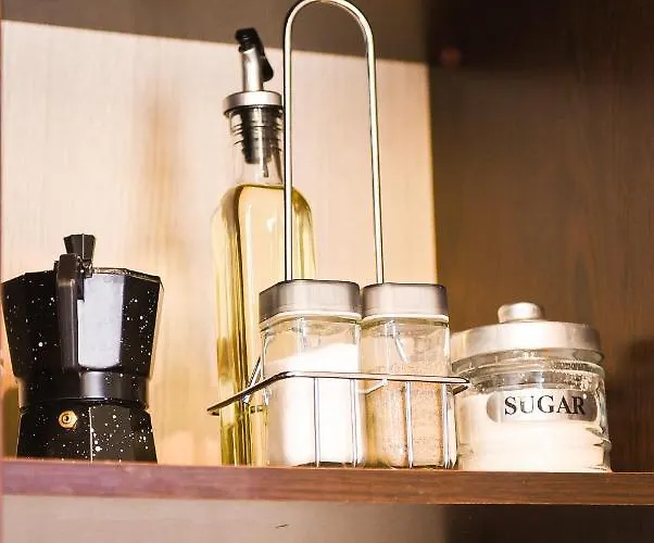 Matisse No8 - One Bedroom With Parking