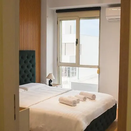 Matisse No8 - One Bedroom With Parking Apartment Tirana