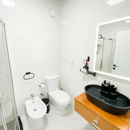 Apartment Matisse No8 - One Bedroom With Parking Tirana