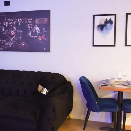 Apartment Matisse No8 - One Bedroom With Parking